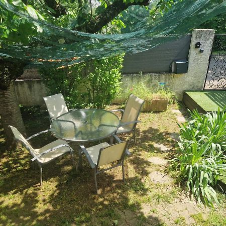 Appartement Independant Dans Maison Avec Jardinet, Au Calme Sérézin-du-Rhône 外观 照片