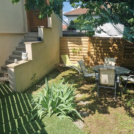 Appartement Independant Dans Maison Avec Jardinet, Au Calme Sérézin-du-Rhône 外观 照片